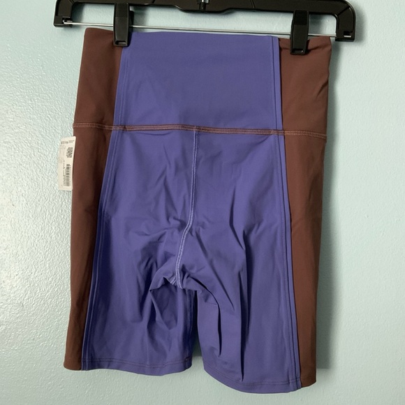 NWT Lululemon hike to swim short 6” - Picture 1 of 5